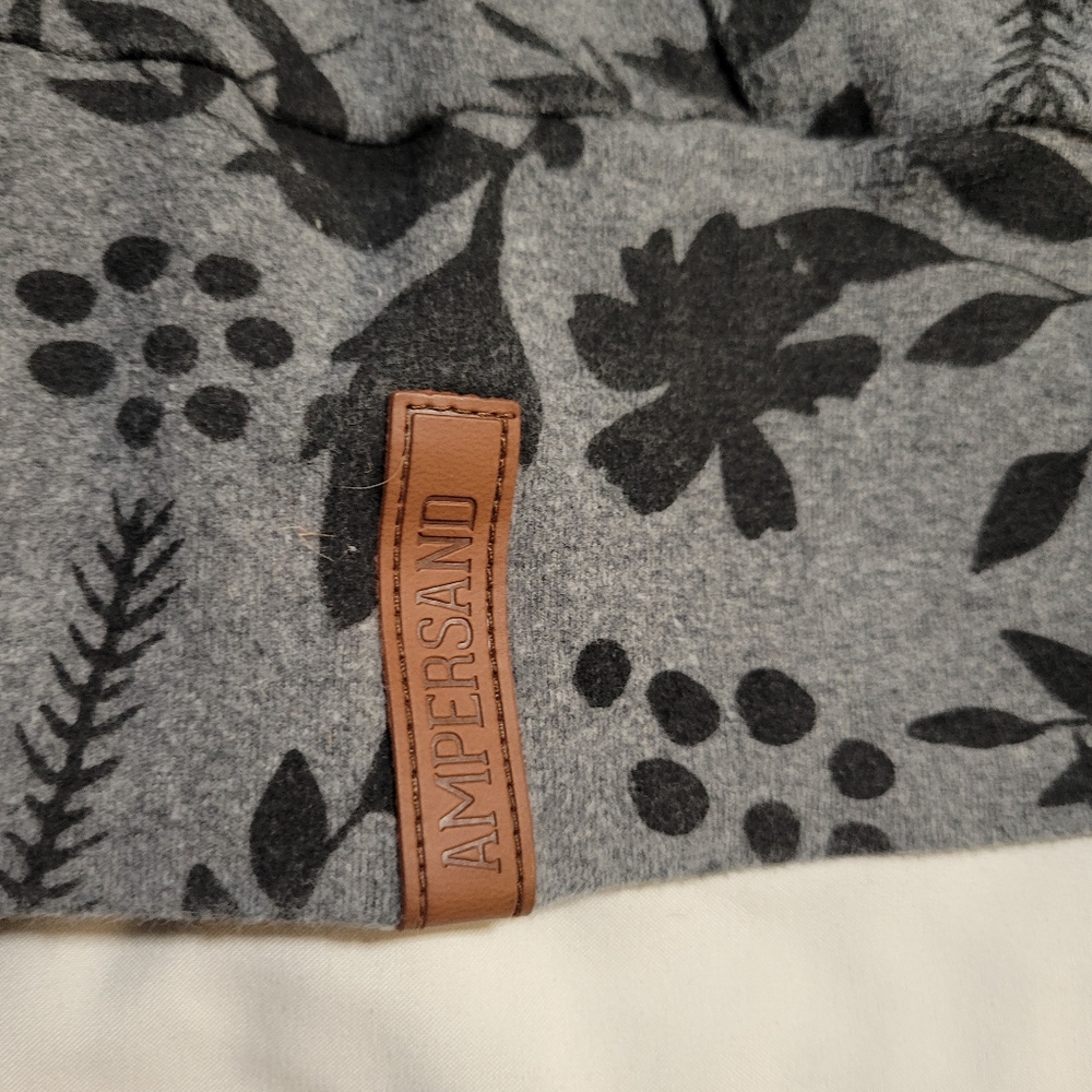 Ampersand AVE Gray and Pink Hoodie Size Xl - Picture 3 of 5